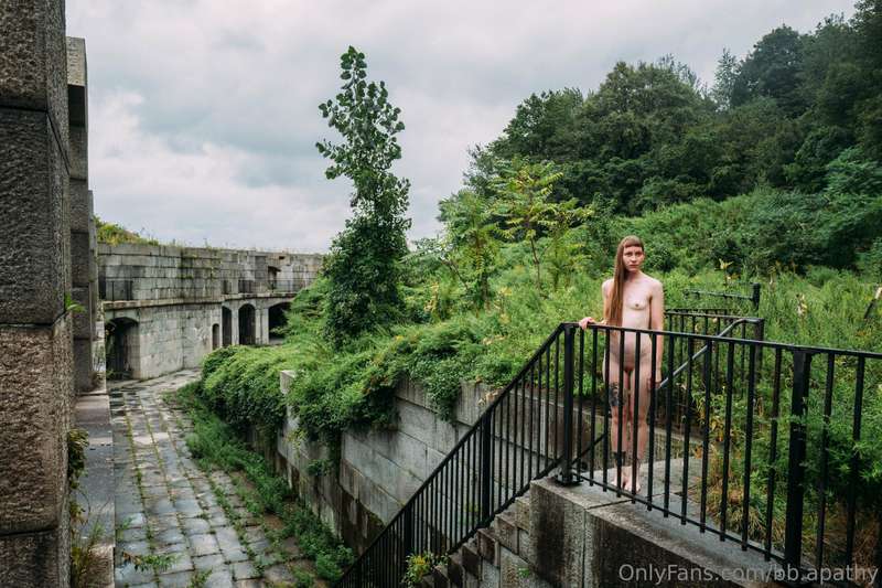 missing summer 🌿

// shot by @reid_ian