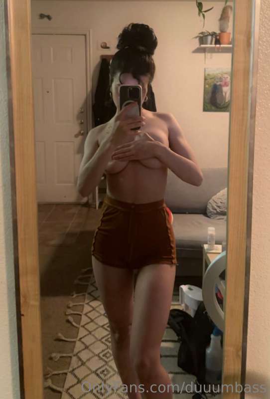 New short cream pie video I’ll send u in the dms 💖