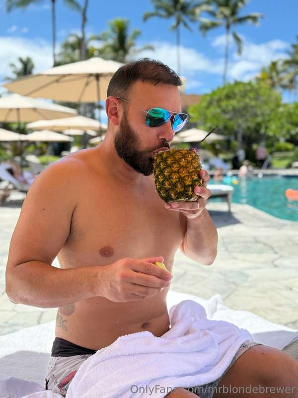 wish i was back on vacation right now 