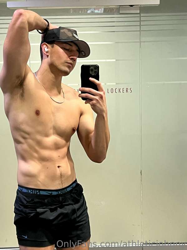 athleticjohnny