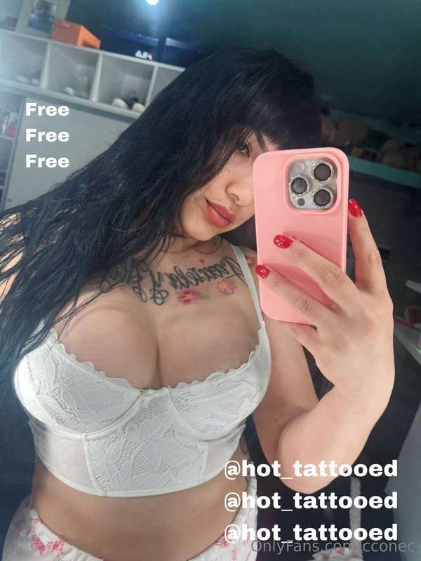 @hot_tattooed available🌸
sexy tattooed and very hot girl rea..