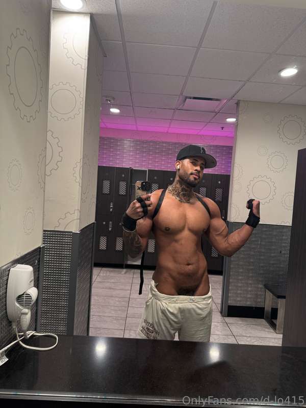 Who wants to spend the day with me? 🥵❤️