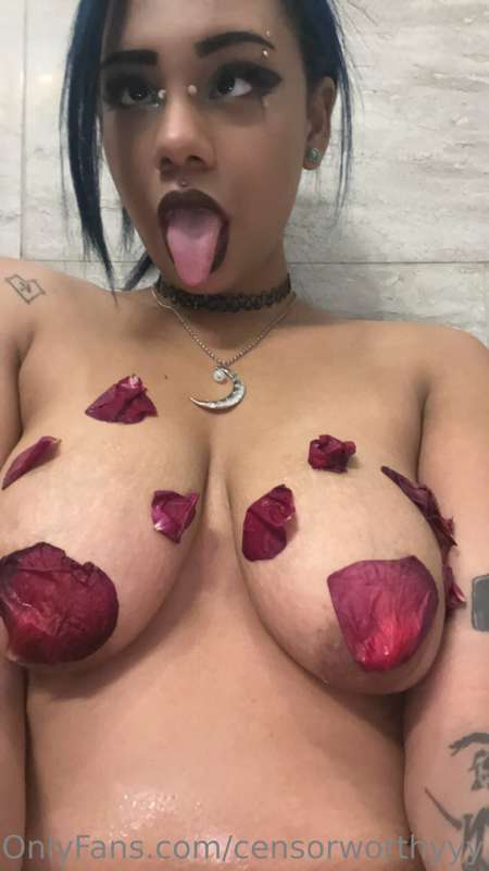 censorworthyyy image #5