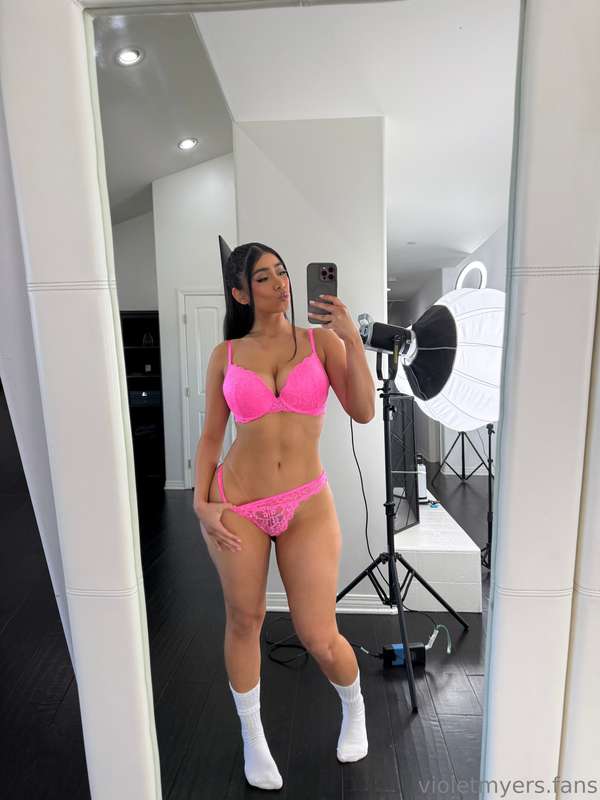 Foto 407 de Violet Myers en Tocromo