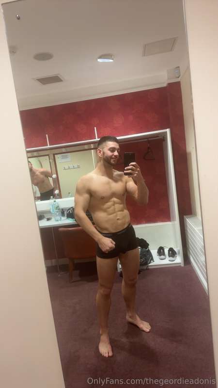 thegeordieadonis