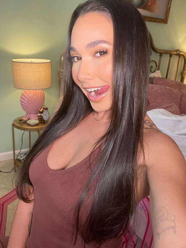 karleegrey photo