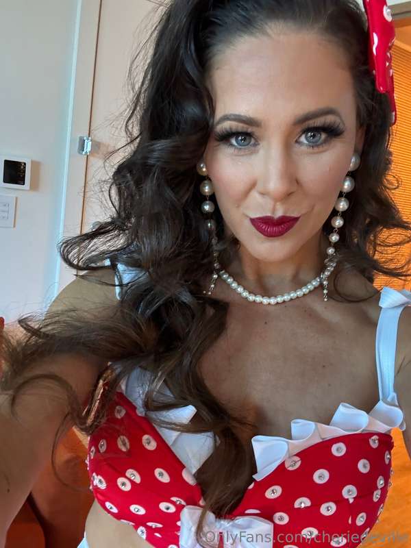 Photo 585 of Cherie DeVille on Tocromo