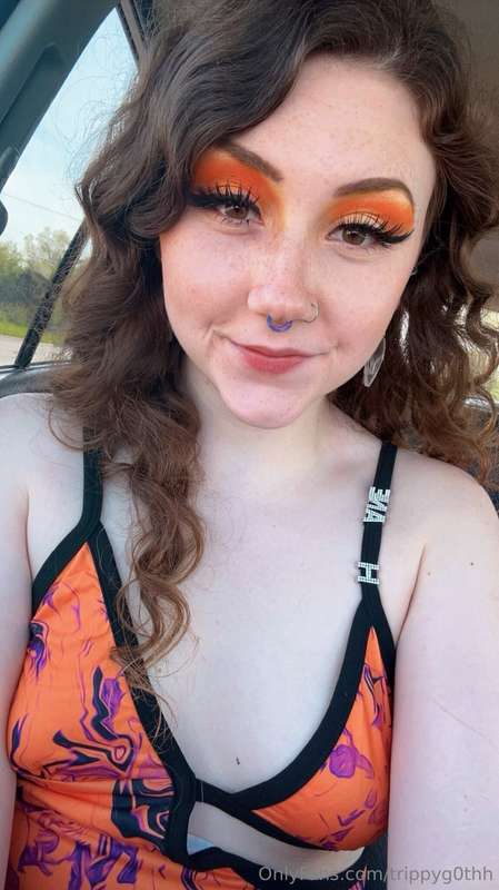 hii🧡☮️
