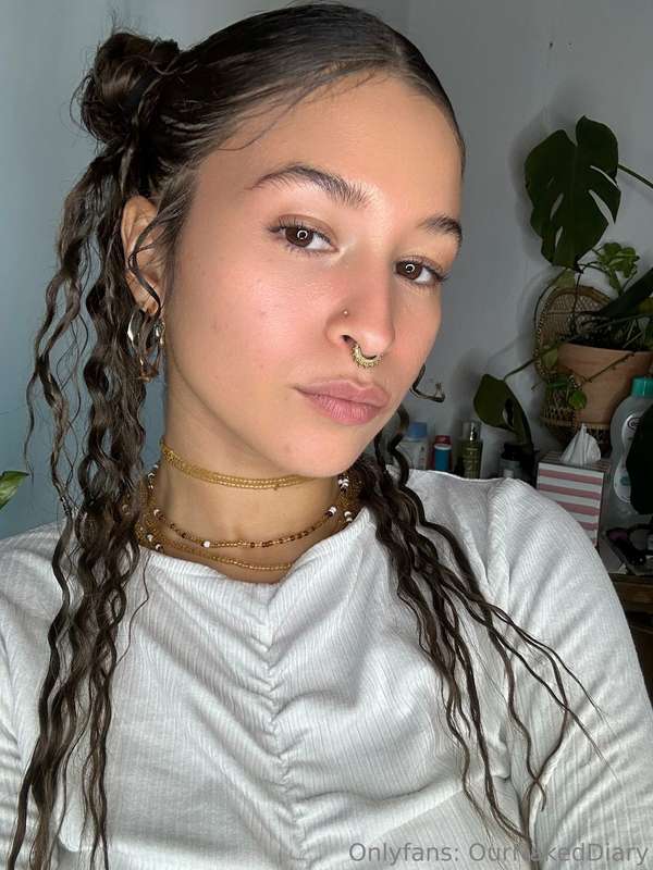 Should I post selfies here more often in addition to the dai..