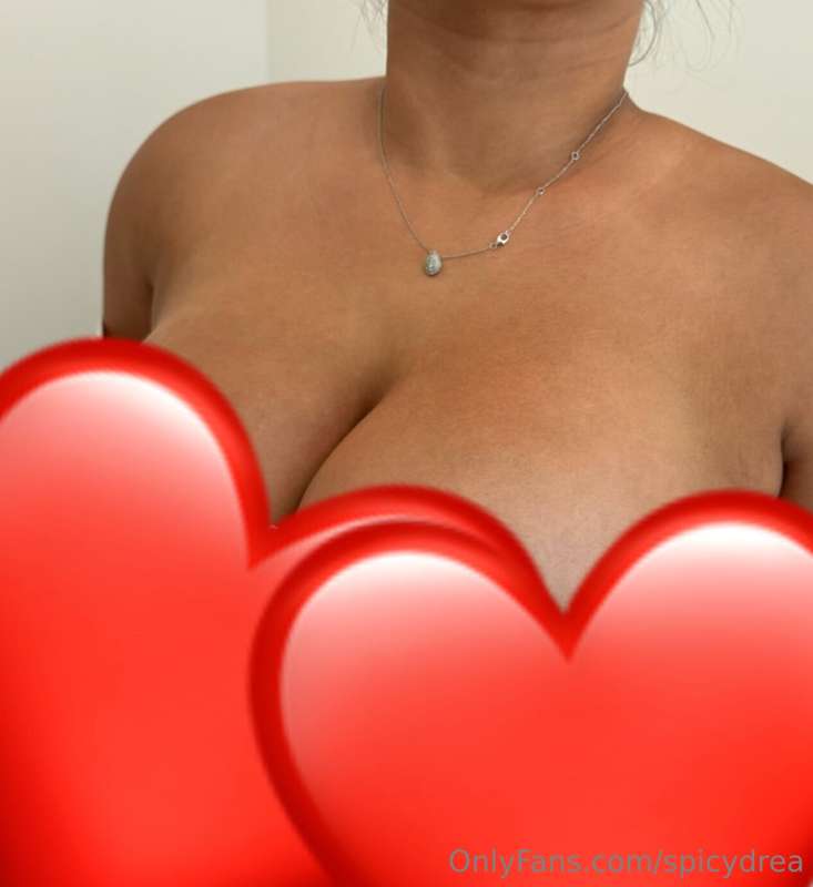tip if you wanna cum on my tits 🤤💦 MASSIVE BUNDLE 
