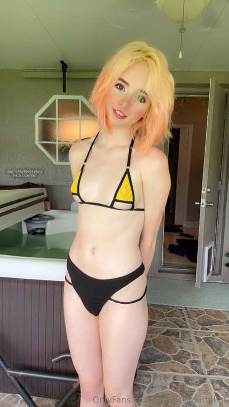 prettiestkkittykat image #5