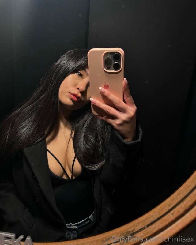 Would you have a date with me? 🥰🔥