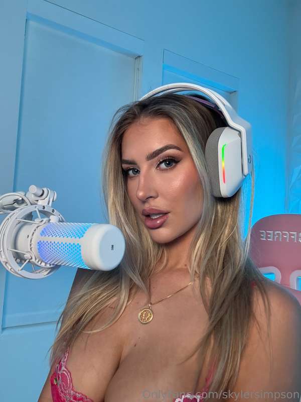 You wanted gaming content 😜