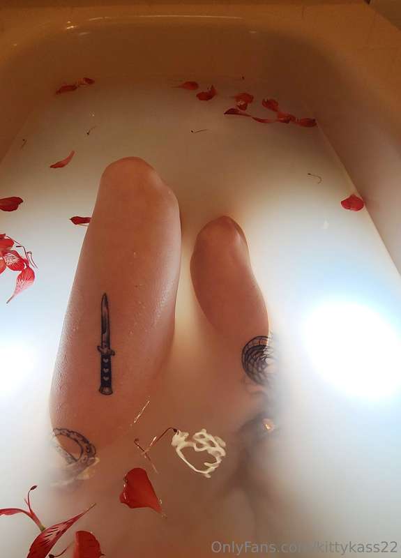 Milk bath pics! Film photos coming soon too :p