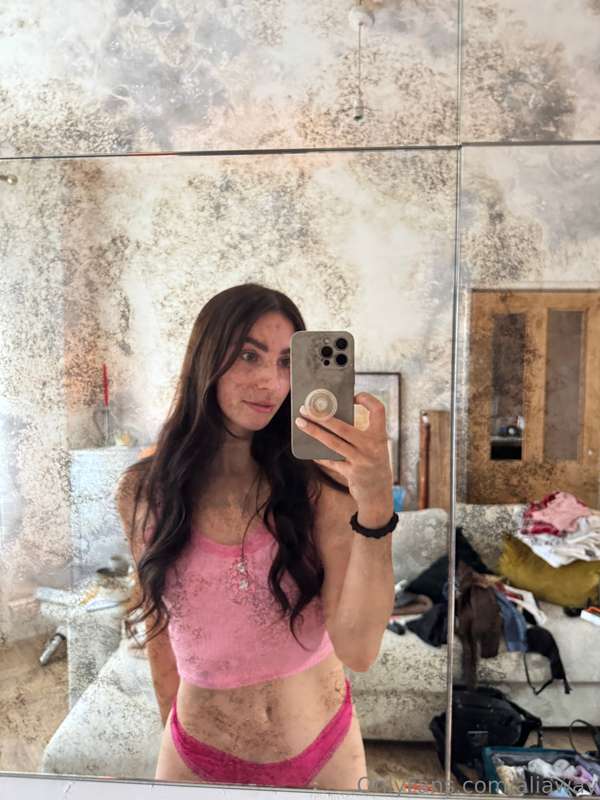 Wanna find out what else is pink? 👀