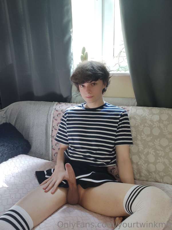 Would you keep me all to yourself? 😈