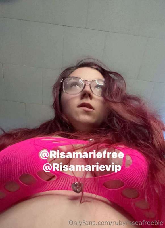 @Risamarievip $3 sale ***new 💦 content posted and video in y..
