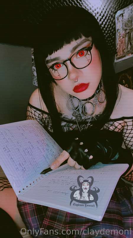Wanna study for Sex-Ed? 💗😳✨😈