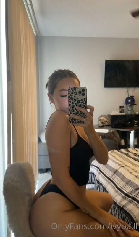 ivyballl