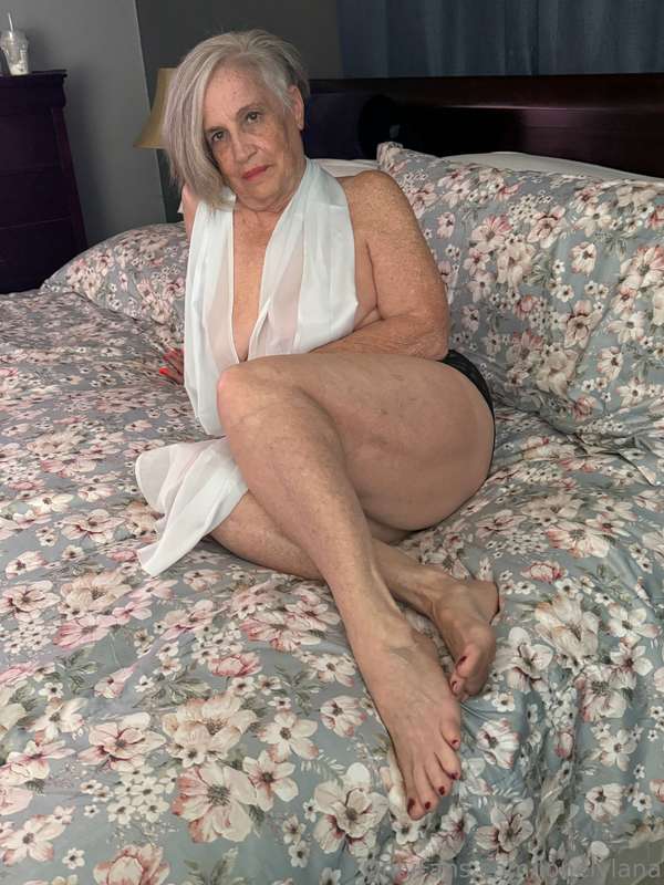 lonelylana
