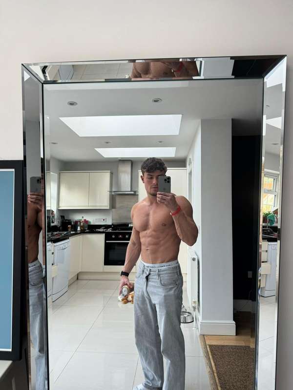 juicyalphajamesb