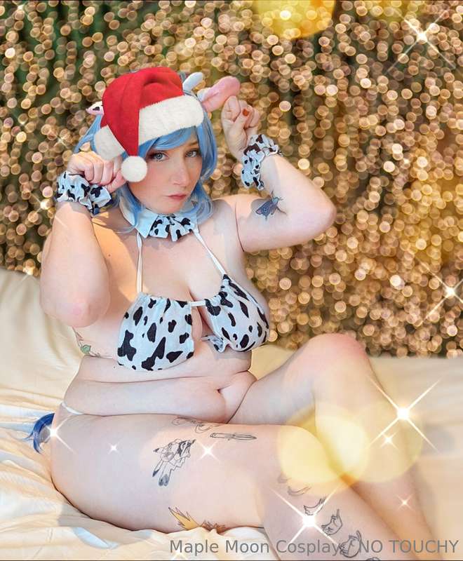 Crismiss
I aint doing a whole photoshoot so you can have thi..