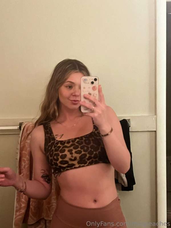 “I am an animal I eat boys up” 🐆🍭