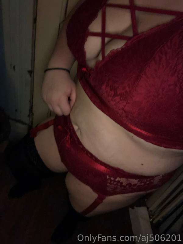 Thank you so much to the fan who ordered off my wishlist!!! ..