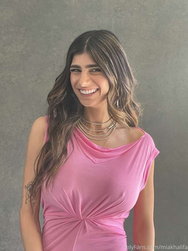Foto 458 de Mia Khalifa en Tocromo