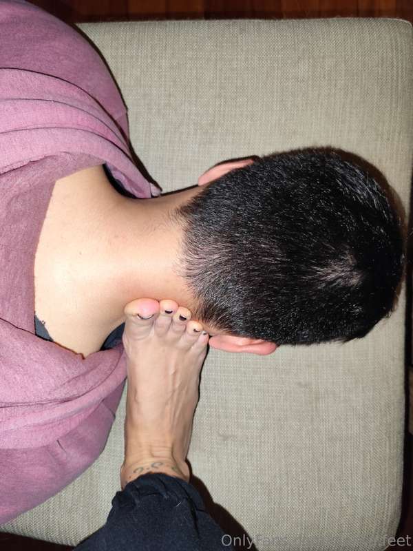 clarita.feet
