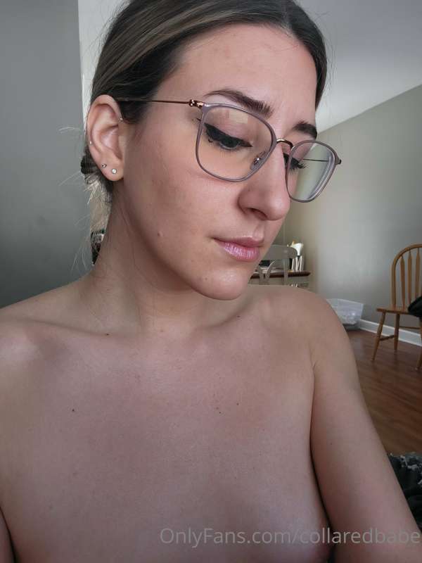 collaredbabe image #0
