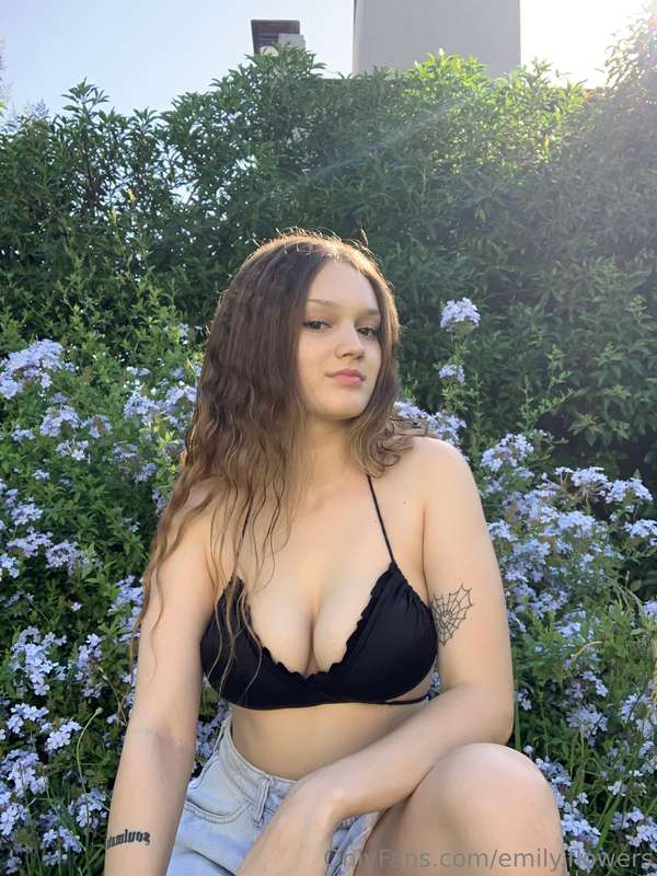 emily.flowers