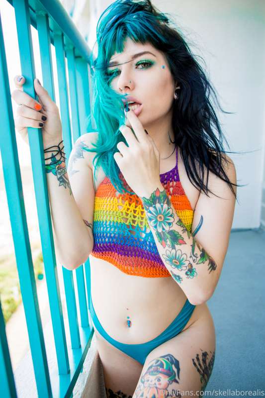 Don’t worry, I break rules… not hearts (well, sometimes both..