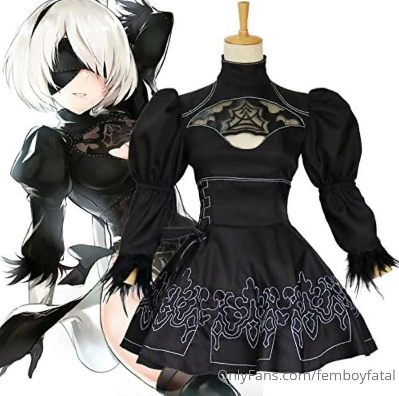 ✨💖 How cute will this 2B cosplay look on me?! I’ve been dyin..