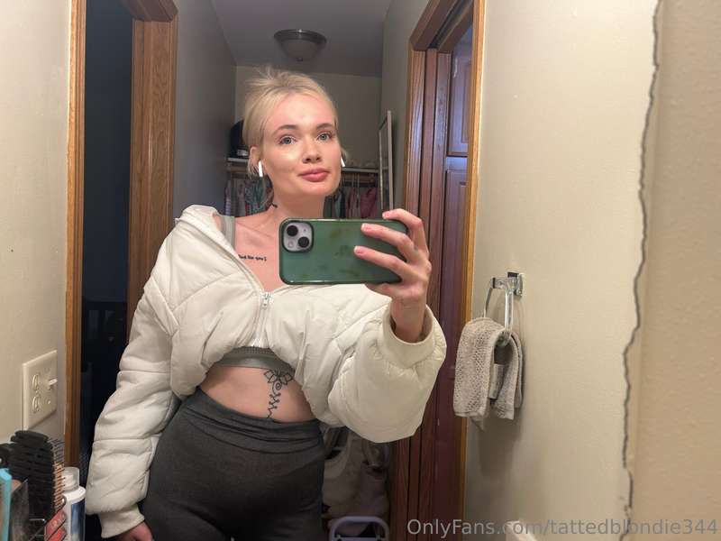 tattedblondie344