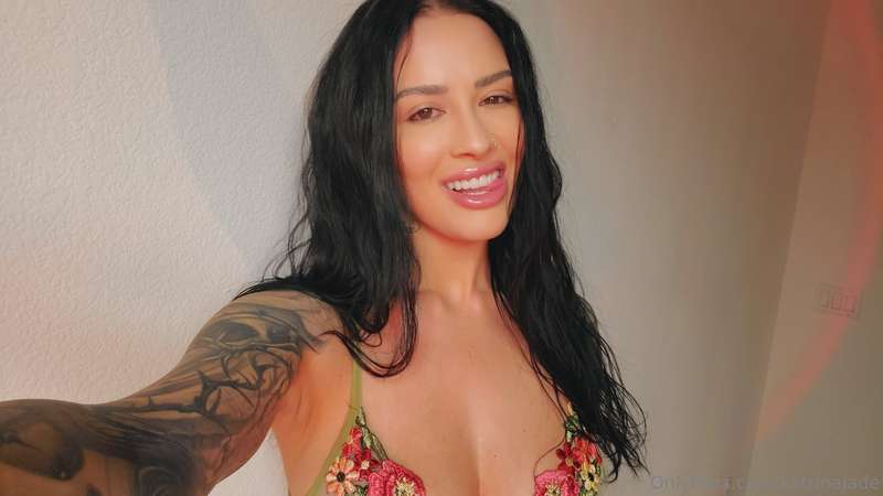 Photo 847 of Katrina Jade on Tocromo