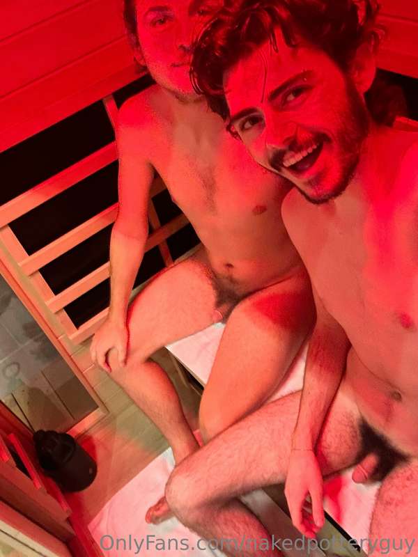 nakedpotteryguy