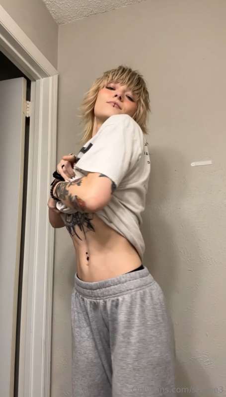 Get ready to take a shower with me 🥰
