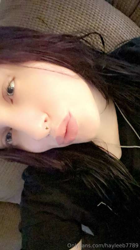 hey babesss i’m back!!! did you miss me??😋😋 here’s a little ..