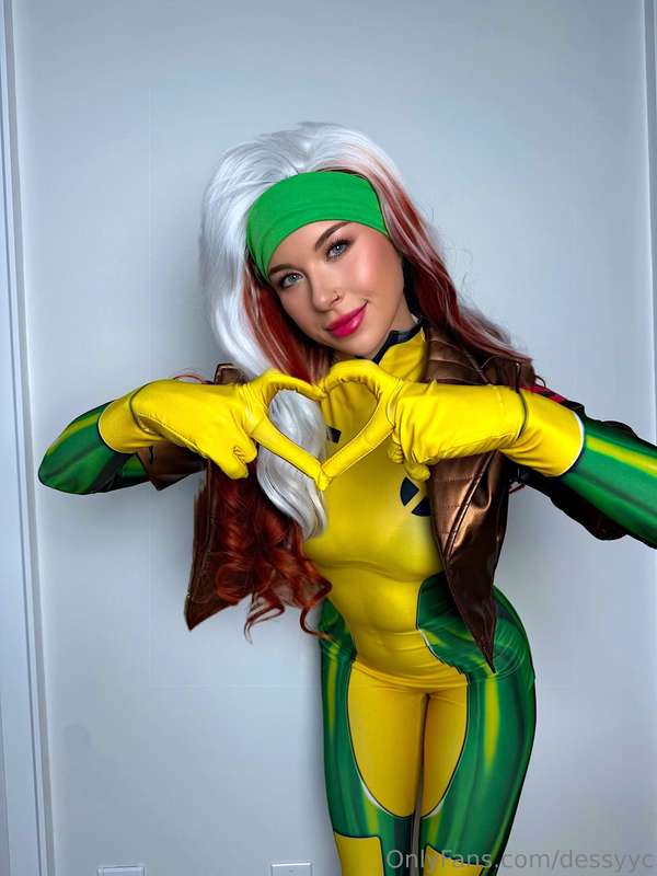 who should i cosplay next? 🥰