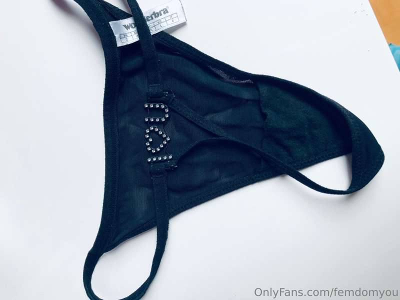 For sale black panties. I💘 you when you buy it. 😈 I am ready..