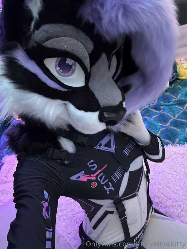 Some selfie photos of Violet! 