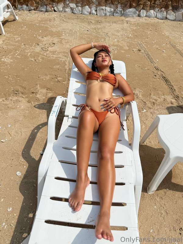 If you think this is hot 🥵 you should see me orgasm 💦