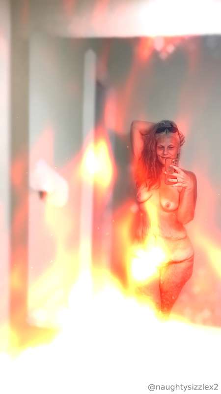🔥🔥 𝕀𝕥’𝕤 𝕒𝕓𝕠𝕦𝕥 𝕥𝕠 𝕘𝕖𝕥 𝕙𝕠𝕥 𝕚𝕟 𝕙𝕖𝕣𝕖. 𝕀’𝕧𝕖 𝕒𝕝𝕣𝕖𝕒𝕕𝕪 𝕘𝕠𝕥 𝕞𝕪 𝕔𝕝𝕠𝕥𝕙𝕖..