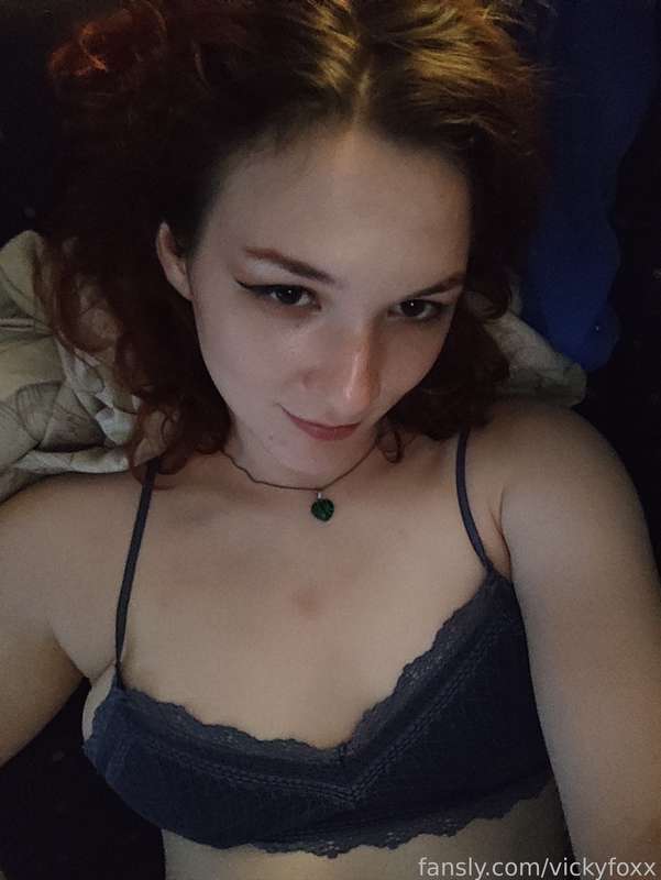 vickyfoxx image #1