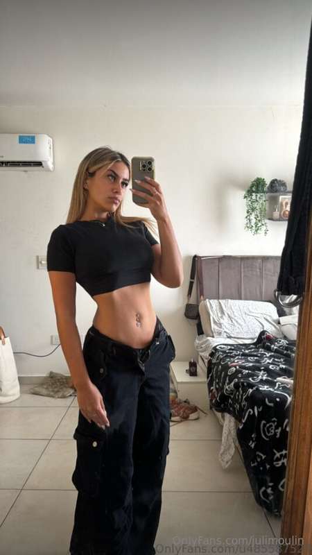 Would you like to grab @tiffanynextdoor by the hair❤️‍🔥 and ..