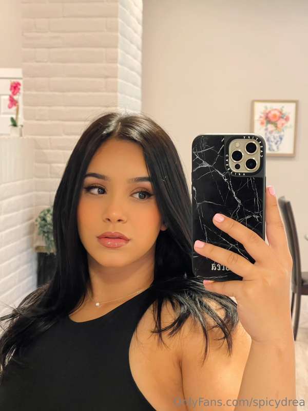 dm me 🤭