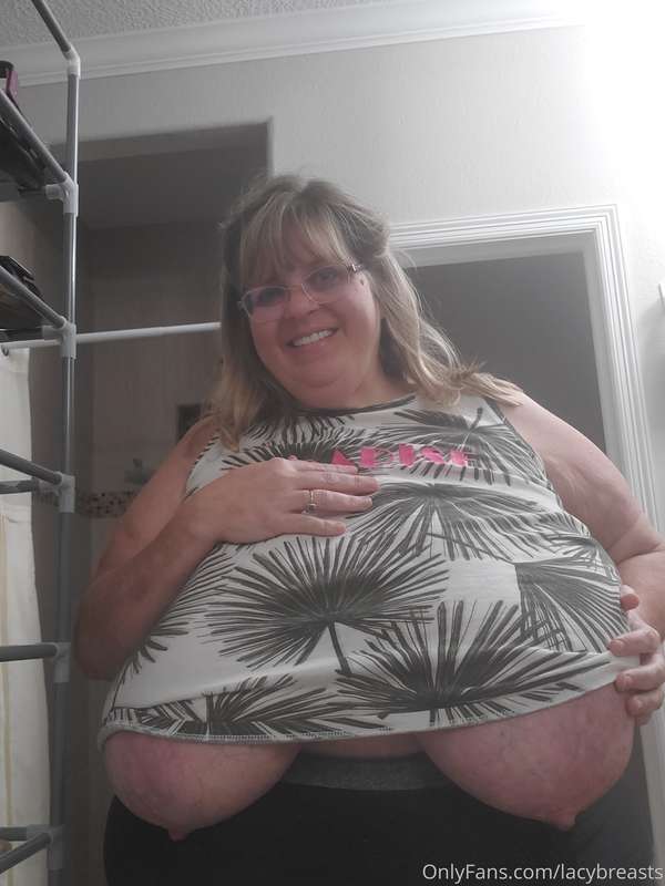 lacybreasts