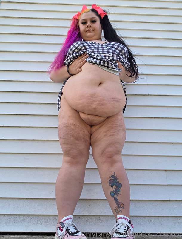 chubby_cherryy