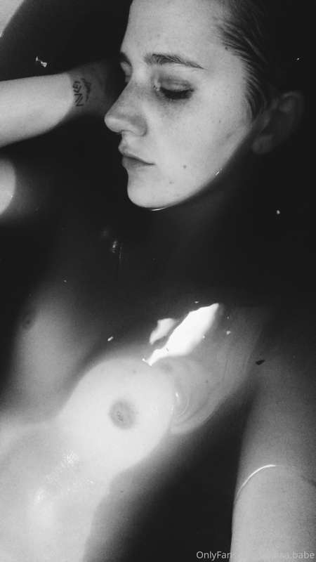 alaska.babe image #4